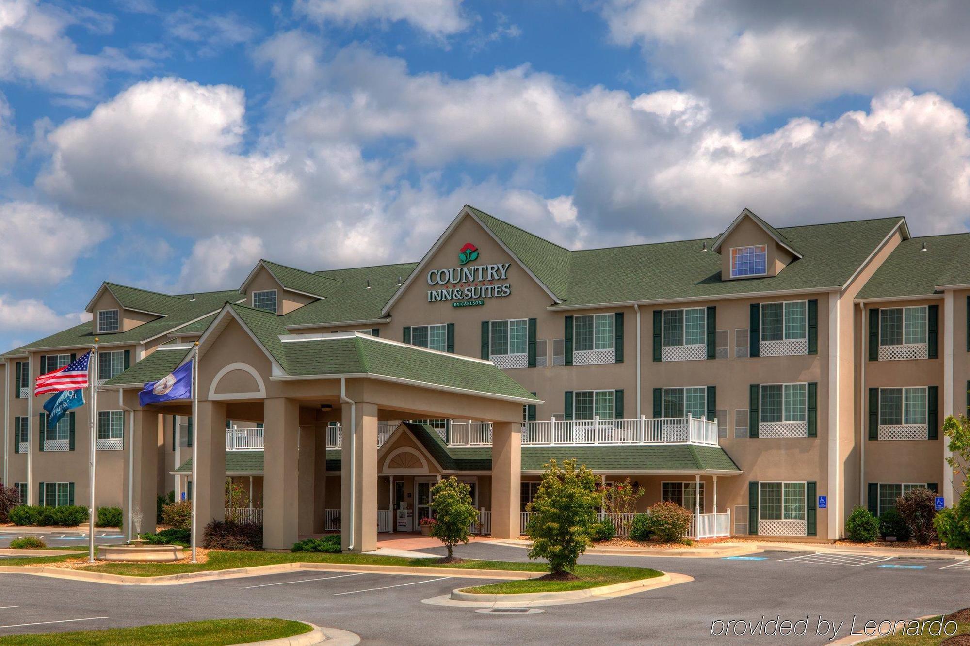 Country & By Radisson, Winchester, Va 3*