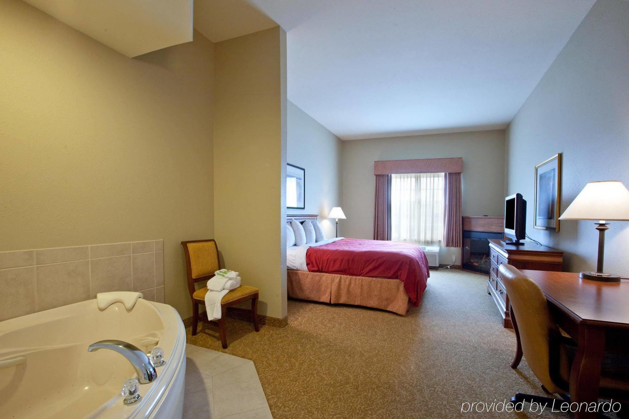 Hotel Country & By Radisson, Winchester, Va Winchester